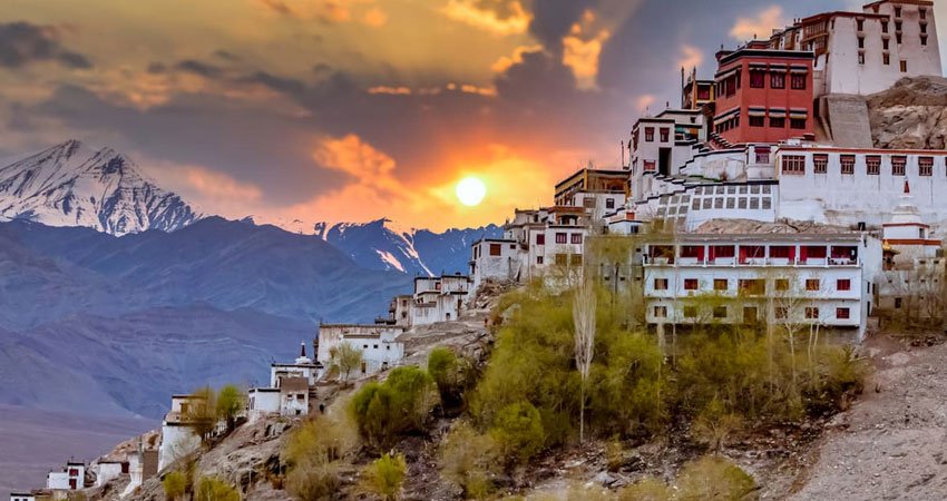 Best of Kashmir With Jammu Tour